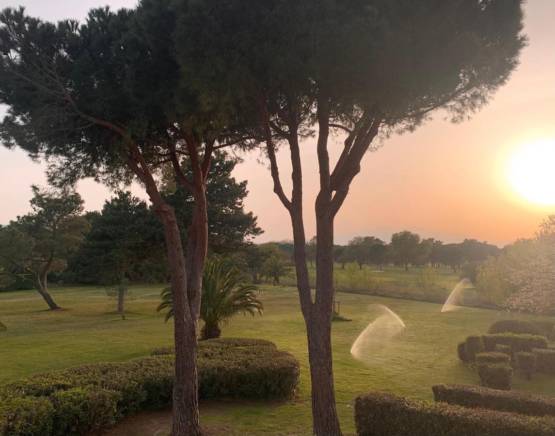 L' Appart Du Golf Saint-Cyprien  Bagian luar foto